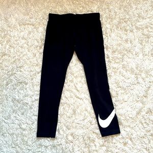 Nike Girls size 8 leggings